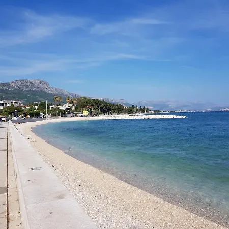 Ll S Pogledom I Izmedu Splita I Trogira Su Dalmacija Hrvatska