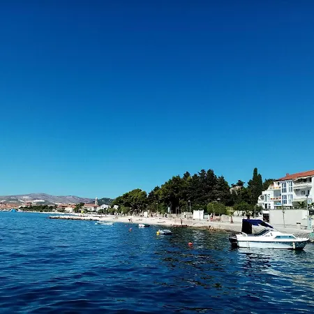 Apartment Ll S Pogledom I Izmedu Splita I Trogira Su Dalmacija Hrvatska