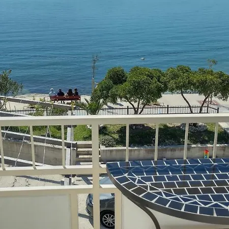 Ll S Pogledom I Izmedu Splita I Trogira Su Dalmacija Hrvatska * Kastela