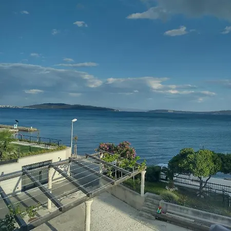 Ll S Pogledom I Izmedu Splita I Trogira Su Dalmacija Hrvatska Apartment Kastela