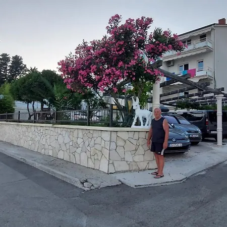 Ll S Pogledom I Izmedu Splita I Trogira Su Dalmacija Hrvatska *